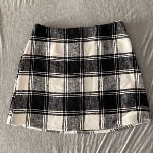 SHEIN high waisted black and white plaid mini skirt